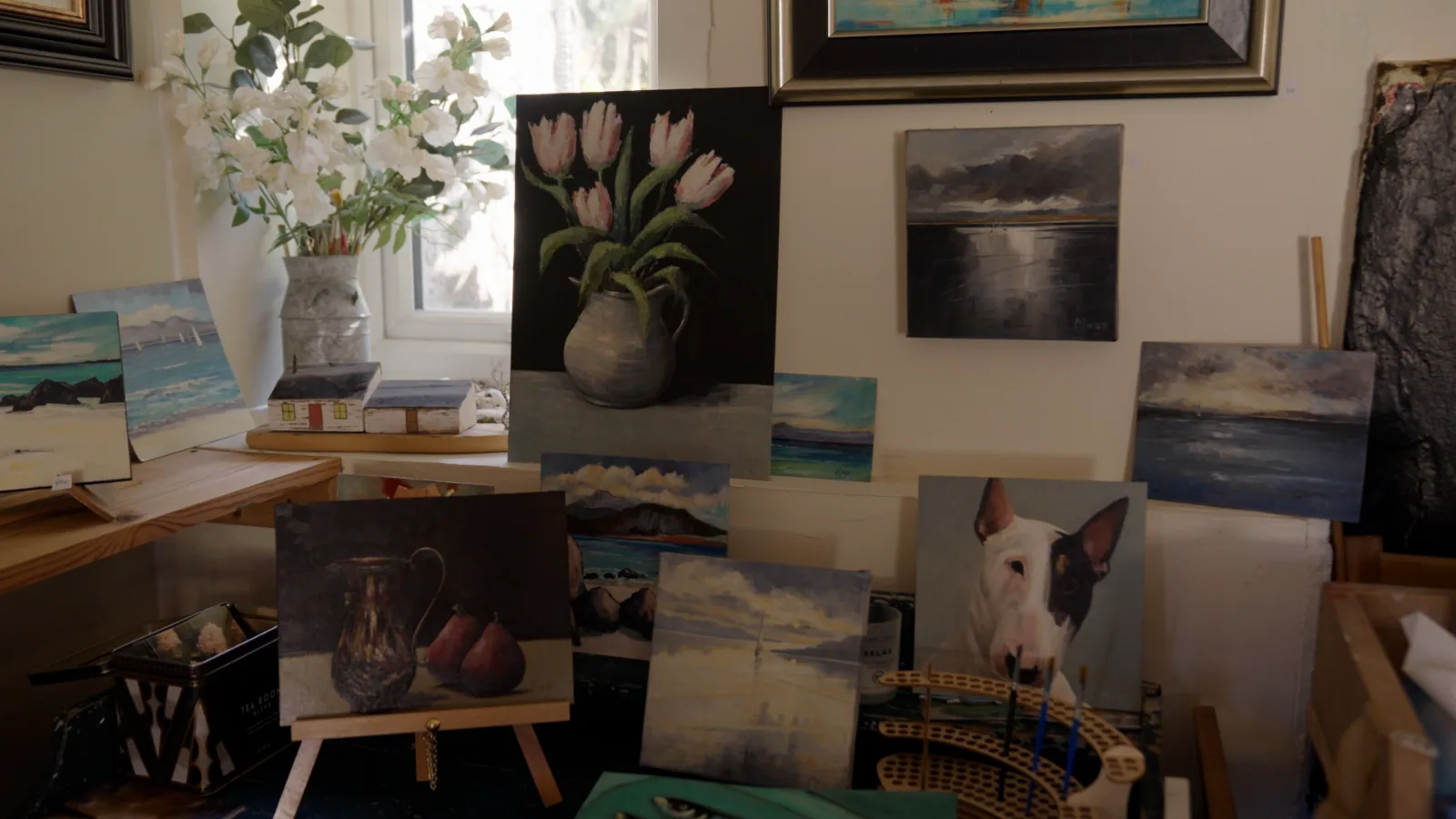 Mogs paintings